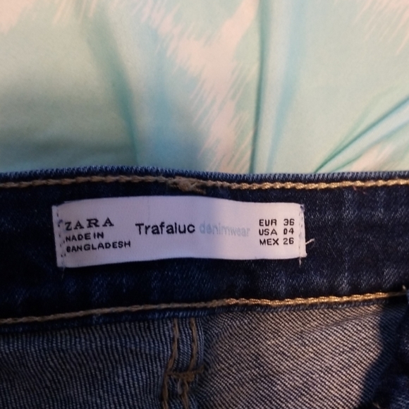 Zara shorts - Picture 4 of 4